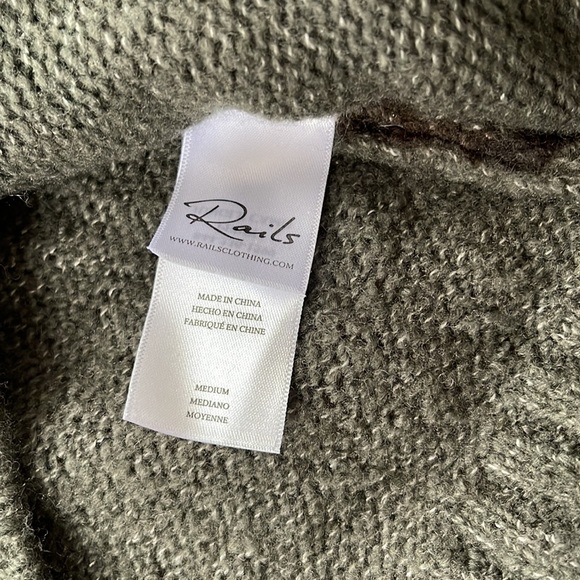 RAILS Perci Jungle Camo Wool Sweater size M NWT - Picture 4 of 5